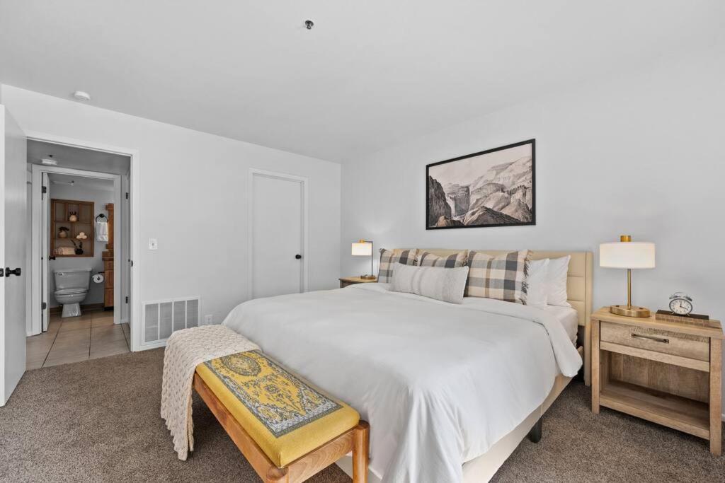 Cozy Top Floor Condo With Mountain Views Парк Сити Екстериор снимка
