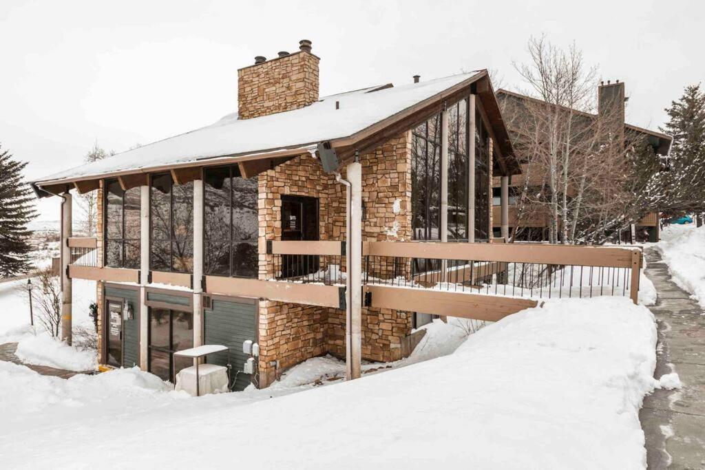 Cozy Top Floor Condo With Mountain Views Парк Сити Екстериор снимка