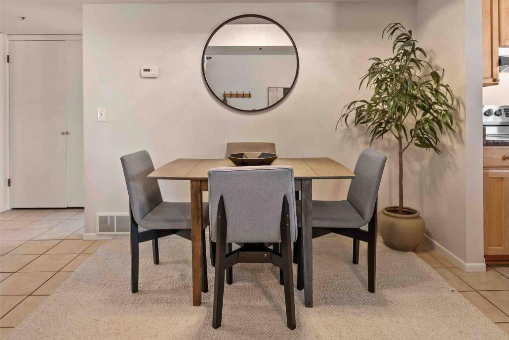 Cozy Top Floor Condo With Mountain Views Парк Сити Екстериор снимка